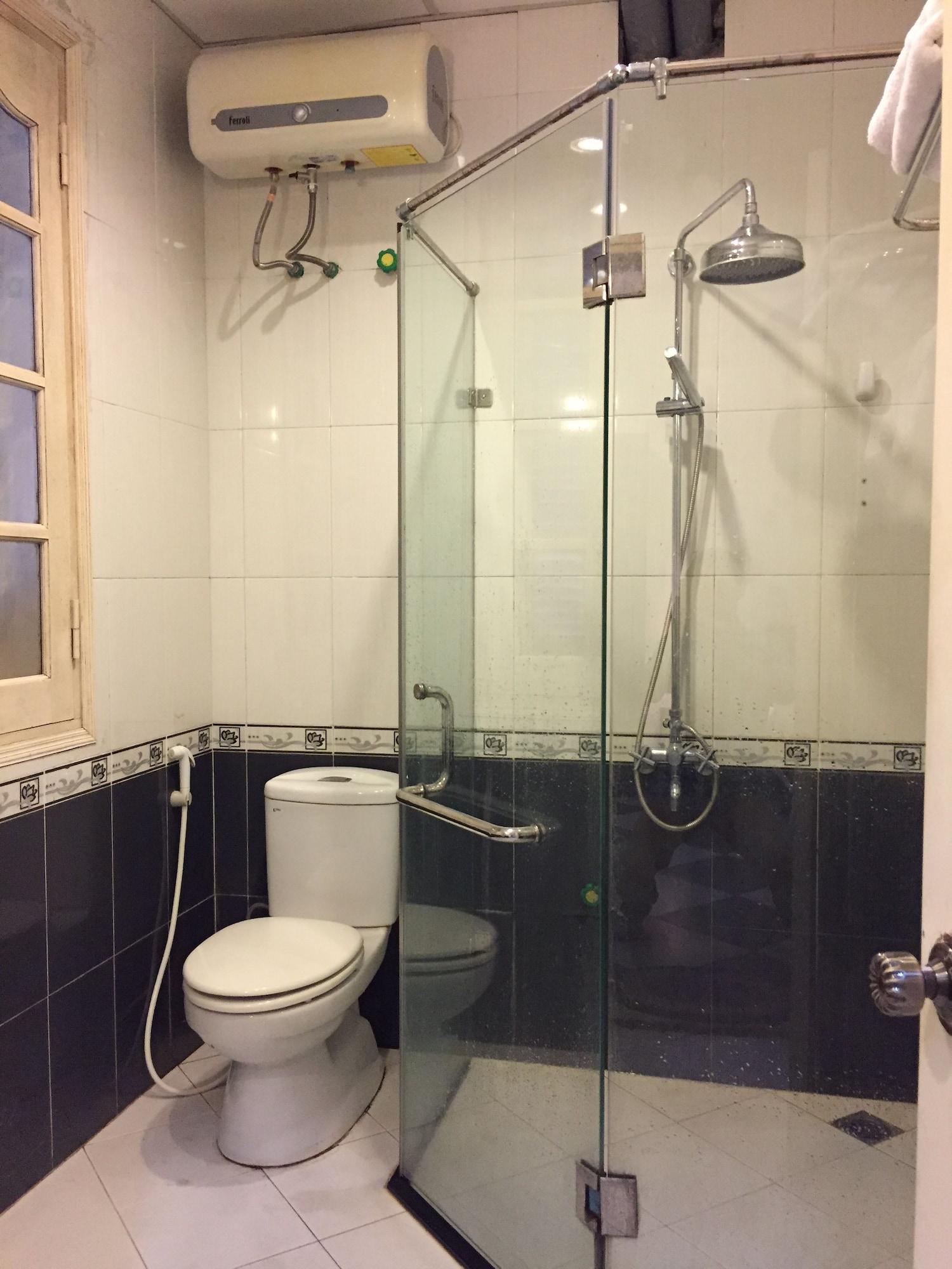 Thai Hoa Hotel Ханой Екстериор снимка