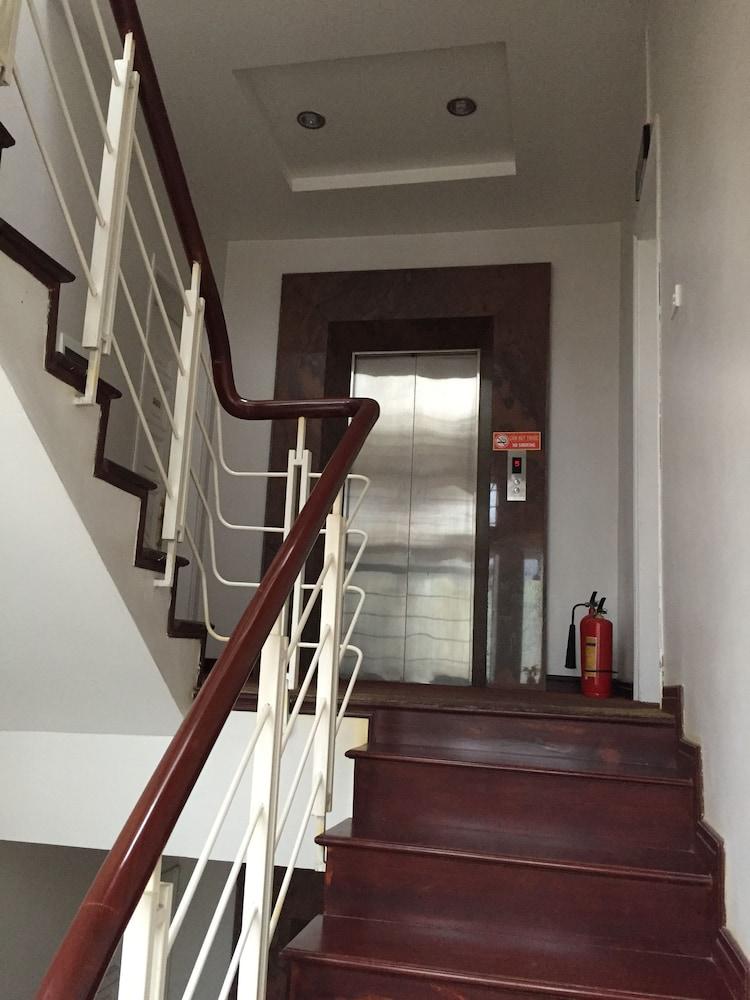 Thai Hoa Hotel Ханой Екстериор снимка