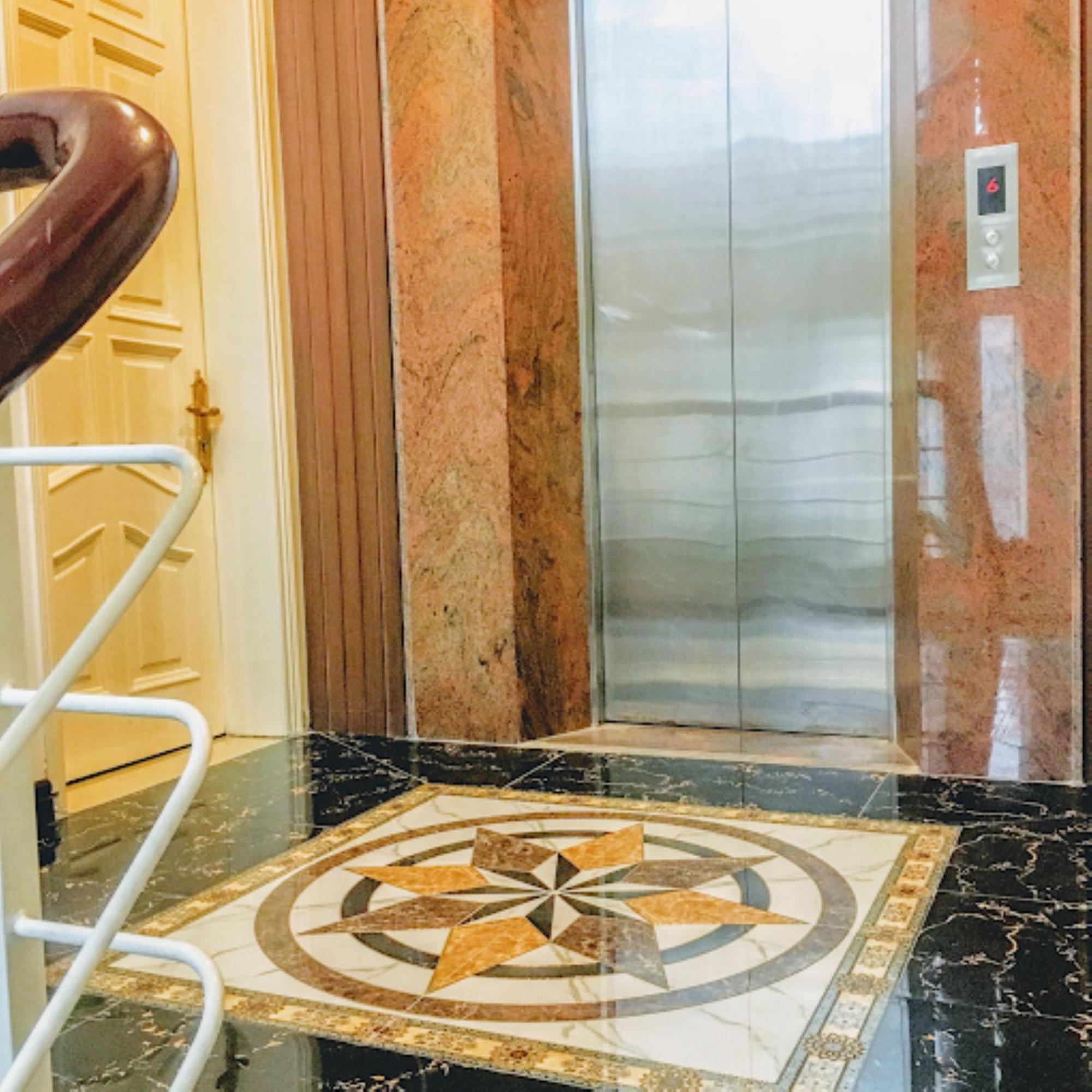 Thai Hoa Hotel Ханой Екстериор снимка